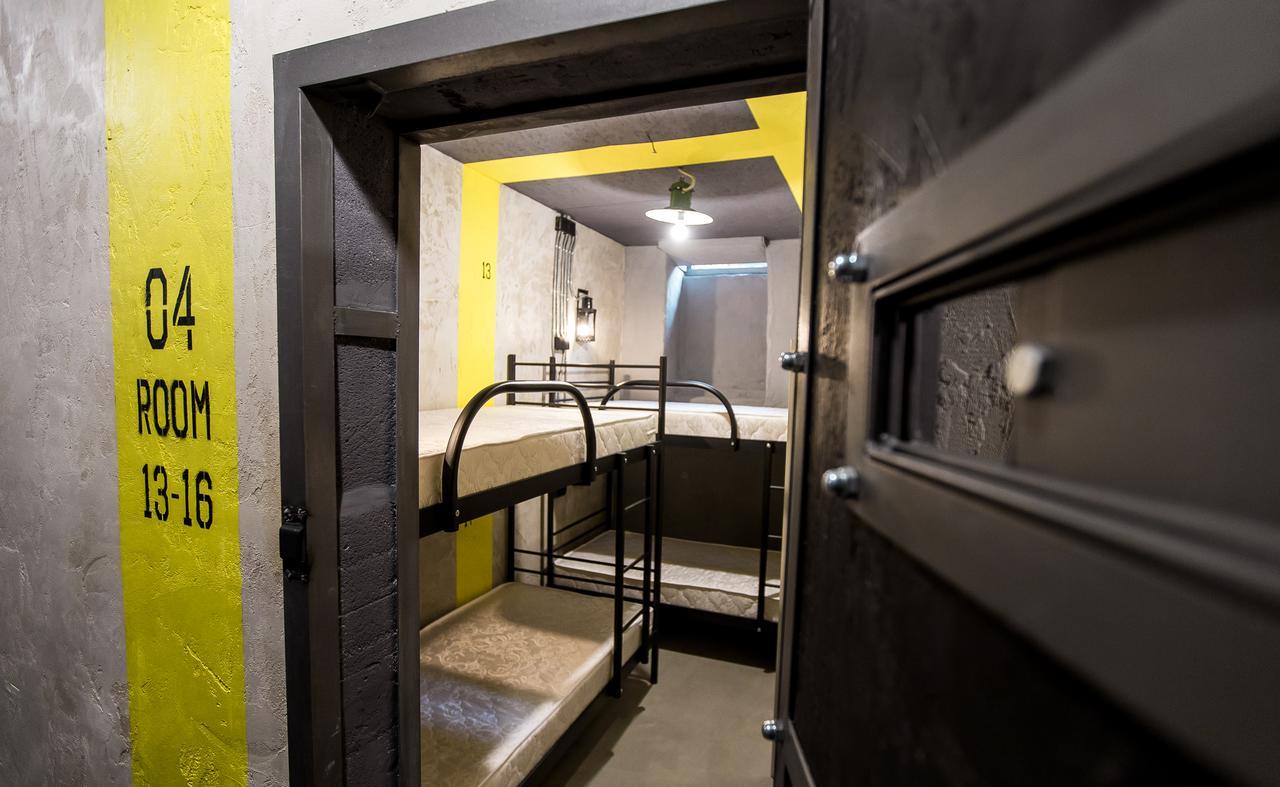 Хостел Lviv Loft Prison Экстерьер фото
