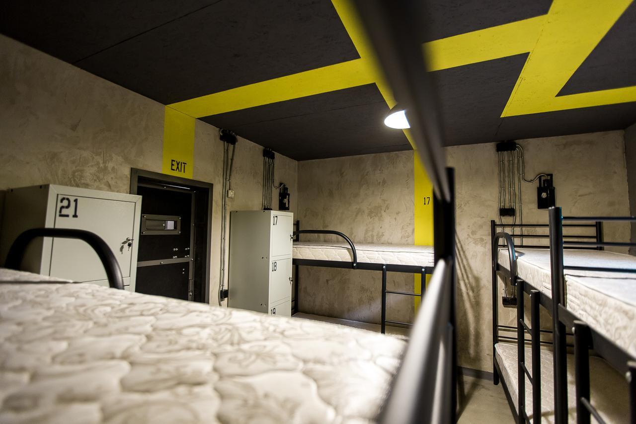 Хостел Lviv Loft Prison Экстерьер фото