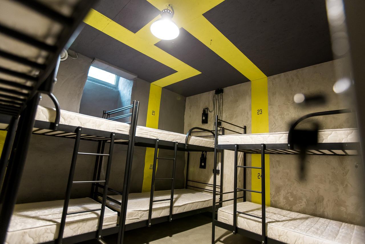 Хостел Lviv Loft Prison Экстерьер фото