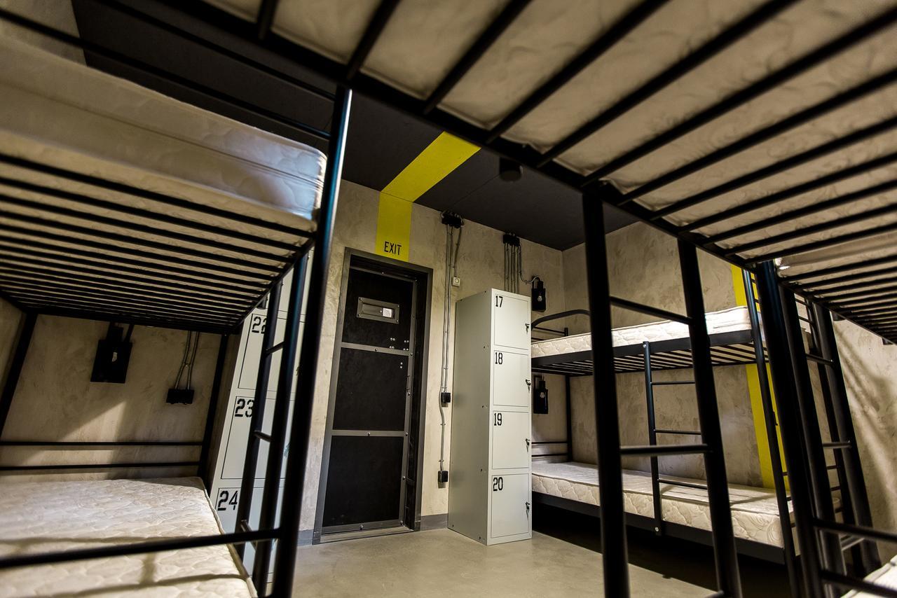 Хостел Lviv Loft Prison Экстерьер фото