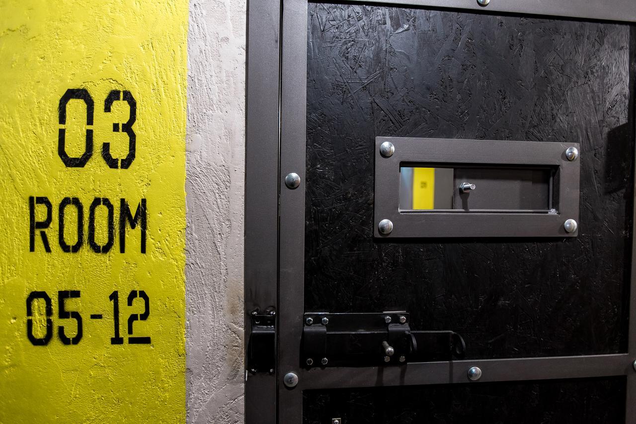 Хостел Lviv Loft Prison Экстерьер фото