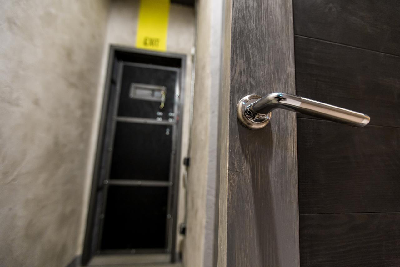 Хостел Lviv Loft Prison Экстерьер фото