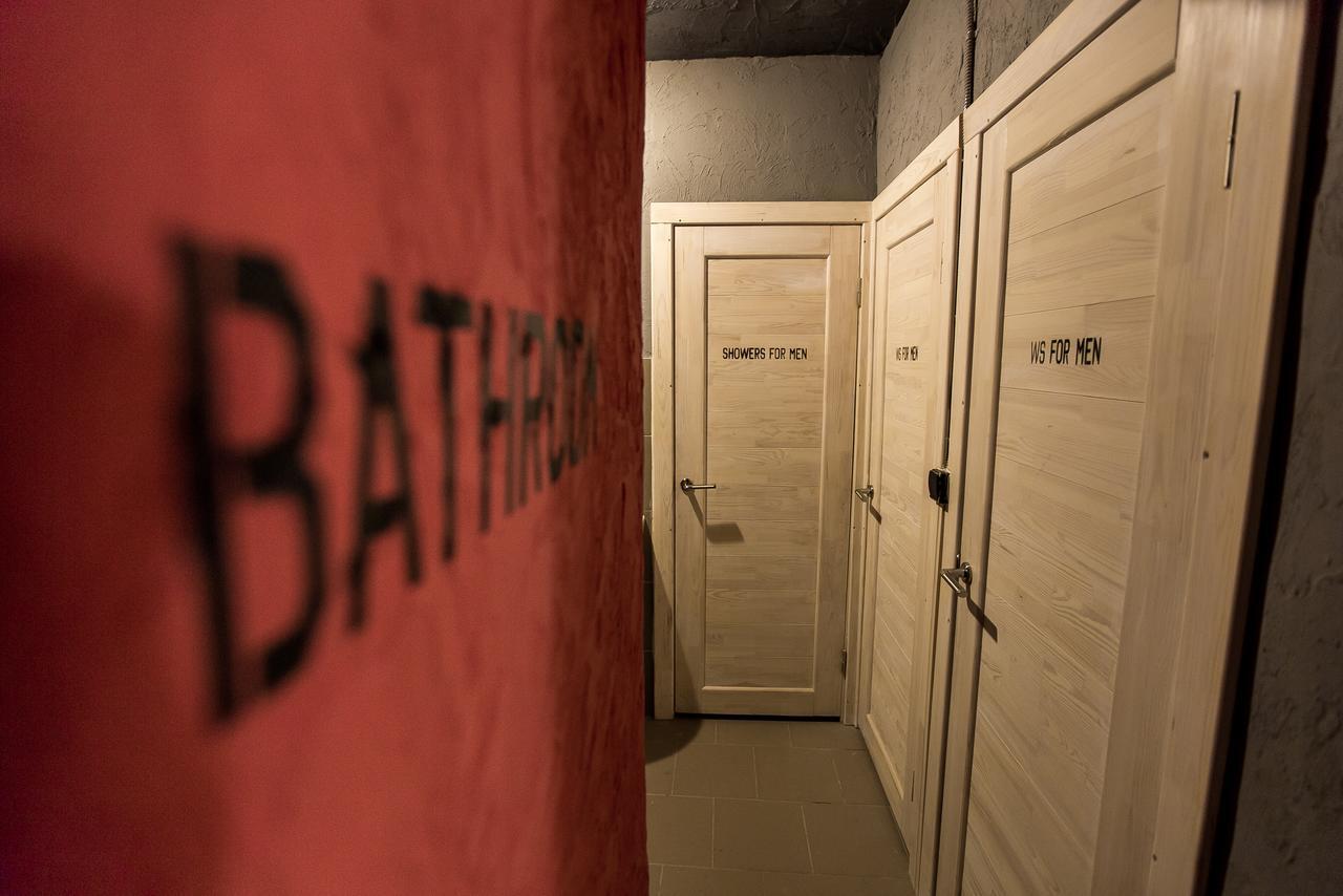 Хостел Lviv Loft Prison Экстерьер фото